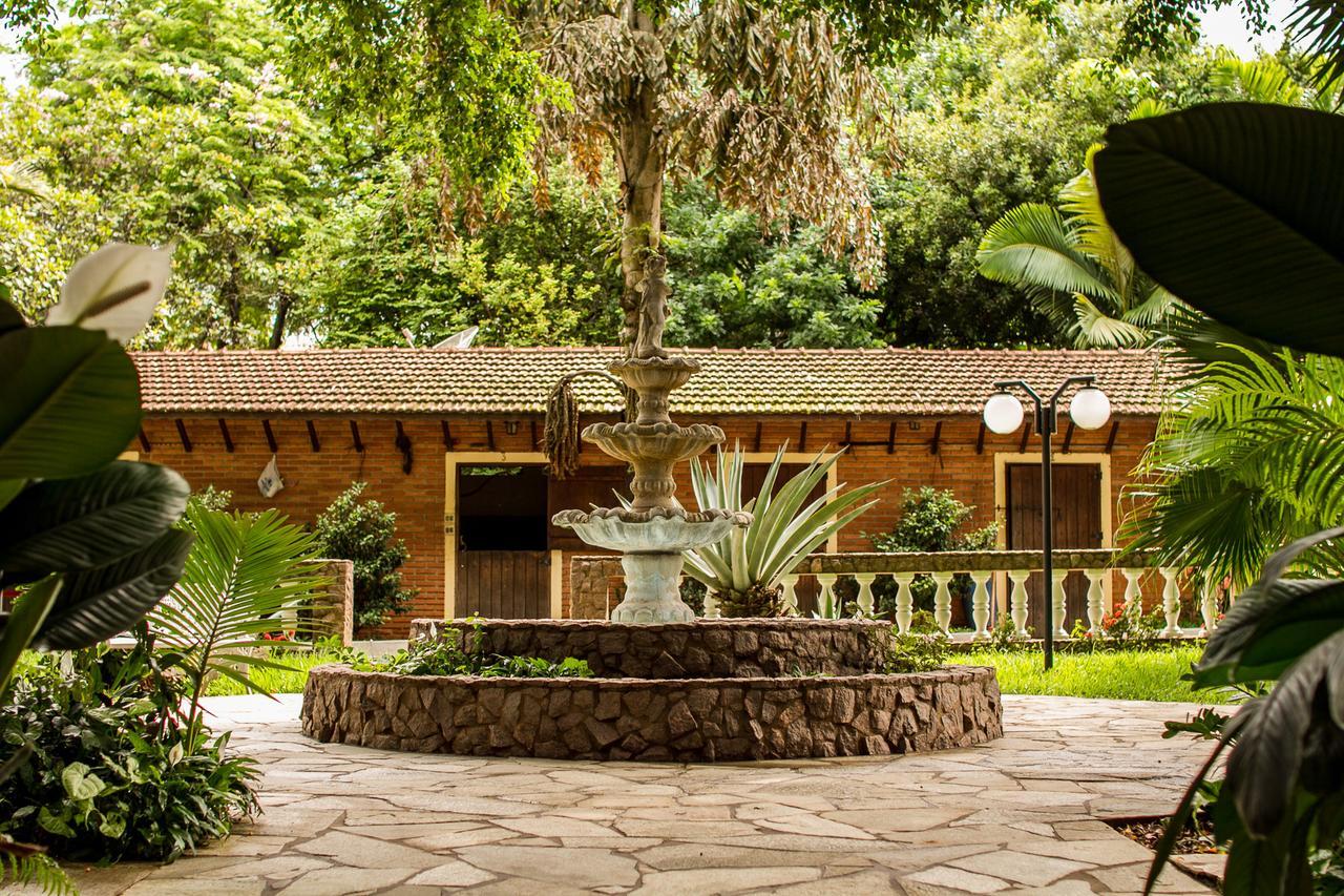 Hotel E Pousada Recanto Do Rio Pardo Сао Жозе ду Риу Парду Екстериор снимка