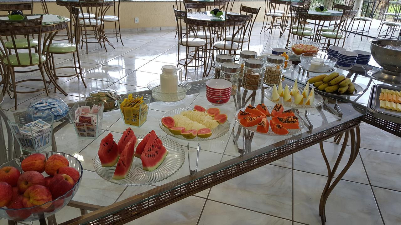 Hotel E Pousada Recanto Do Rio Pardo Сао Жозе ду Риу Парду Екстериор снимка